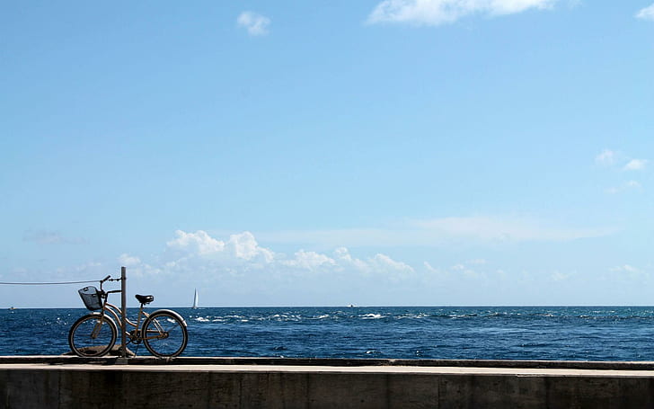 Bicycle on the pier, silver cruiser bike, photography, 1920x1200