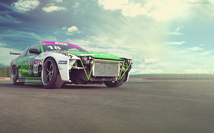green racing car, mode of transportation, land vehicle, cloud - sky, HD wallpaper