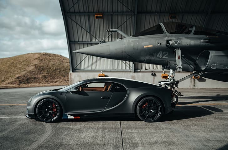 Bugatti, Bugatti Chiron, Dassault Rafale, car, jet fighter, HD wallpaper