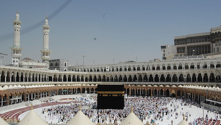 Khám phá những hình ảnh đẹp mê hồn của thành phố Makkah, nơi được coi là trung tâm tôn giáo của đạo Hồi. Lắng nghe về tình yêu, hòa bình và sự dung nạp trong tôn giáo Hồi giáo – một thông điệp rất cần thiết cho thời đại này! 
