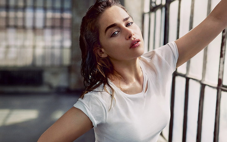 Emilia Clarke, women, open mouth, brunette, one person, young adult