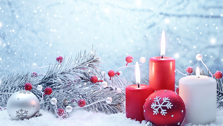 Christmas baubles with pillar candles, New year, balls, fir-tree, HD wallpaper