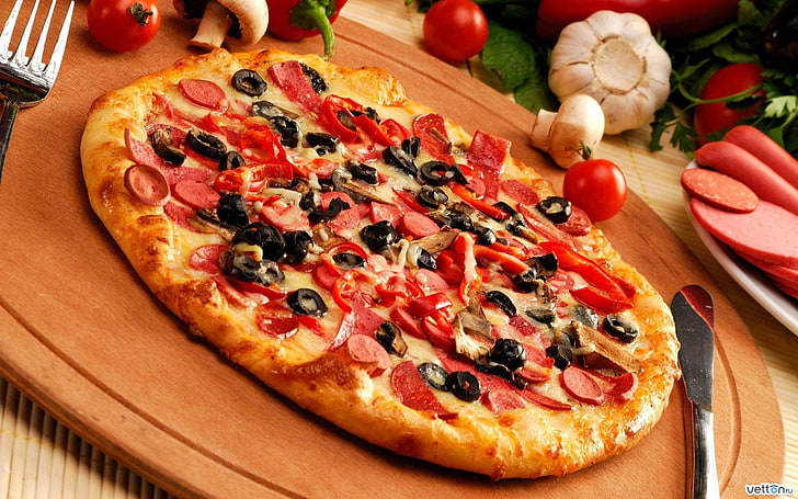 pepperoni pizza, meat, food, cheese, tomato, vegetable, dinner, HD wallpaper
