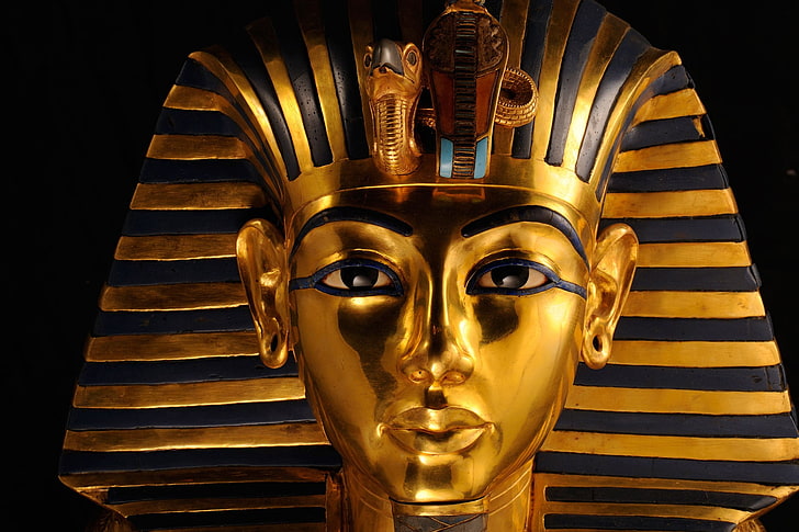 Pharaoh gold-colored statue, Egypt, Tutankhamun's death mask