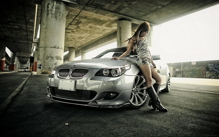 women with cars, parking lot, leather boots, brunette, HD wallpaper