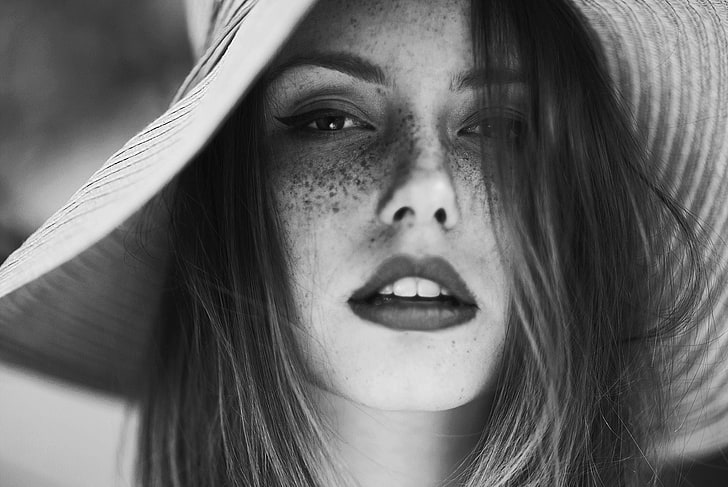 women, Ruby James, Skye Thompson, monochrome, freckles, looking at viewer
