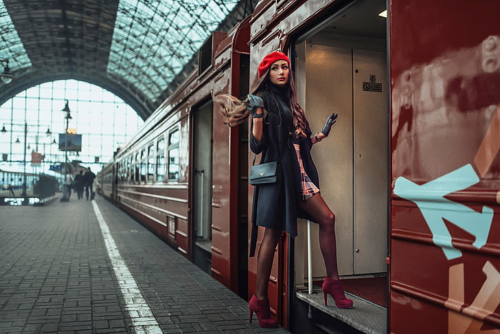 women, train station, model, high heels, legs, Kiev, one person