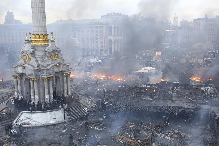 white religous temple, Ukraine, Ukrainian, Maidan, revolution
