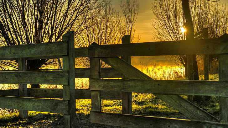 gray wooden fence during yellow sunset, sunrise, HDR, Nederland, HD wallpaper