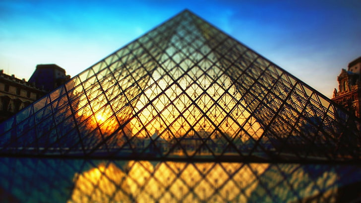 Louvre, Paris France, sunlight, architecture, pyramid, sky, built structure, HD wallpaper