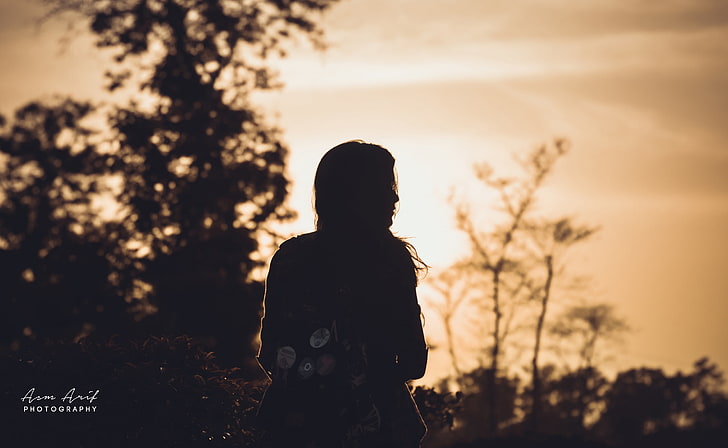 640x1136px | free download | HD wallpaper: Lonely Girl-2, Love, Silhouette,  sunset, sky, one person, focus on foreground | Wallpaper Flare