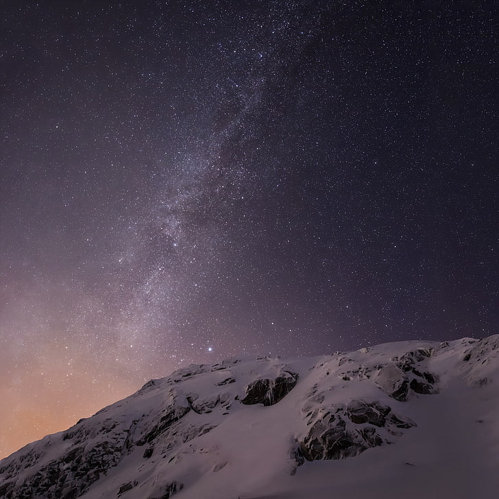 snow-covered mountain, Milkyway view on top of snowy mountain, HD wallpaper