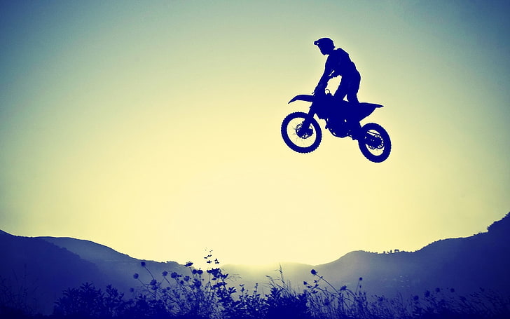 motorcycle, motorcyclist, sport, extreme sports, mid-air, one person, HD wallpaper
