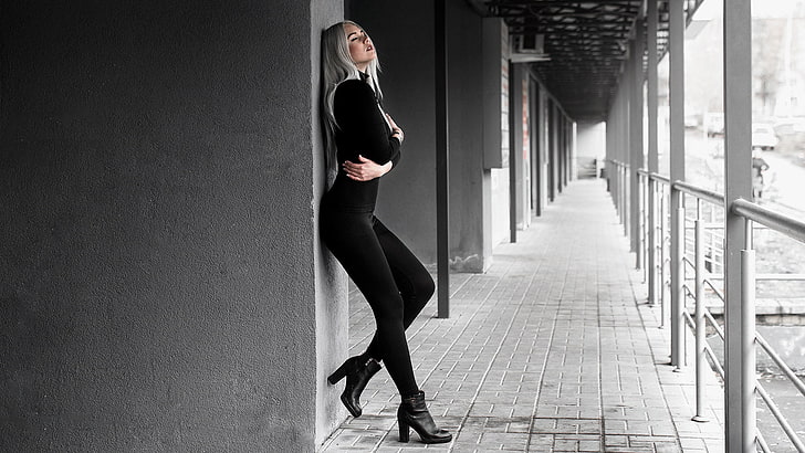women's black long-sleeved jumpsuit, high heels, black clothing