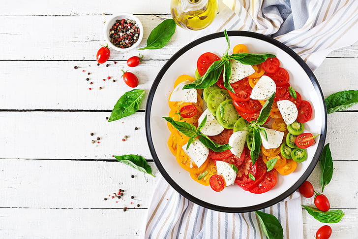 food, salad, tomatoes, basil, Mozzarella, Black pepper (Spice), HD wallpaper