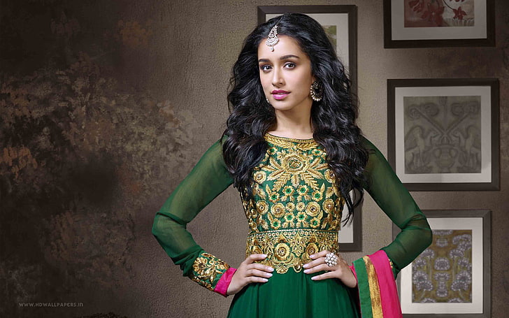 Shraddha Kapoor Green Anarkali, one person, front view, standing