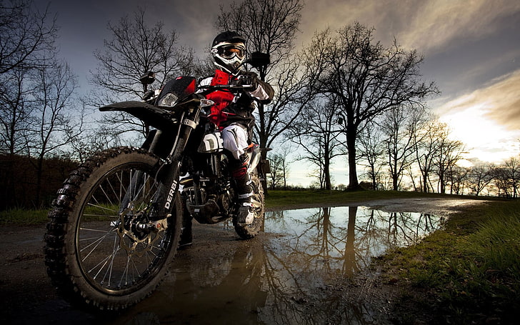 black and red full-suspension bike, motocross, water, helmet