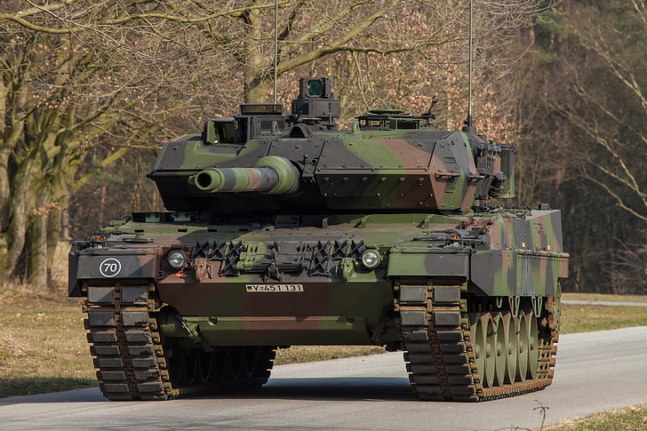 green, black, and brown camouflage battle tank, combat, Leopard