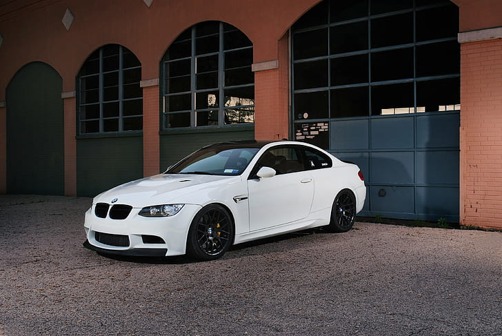 BMW M3 E92 White, coupe, black, wheels, reflection