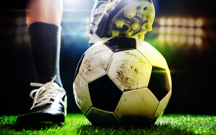 1024x768px | free download | HD wallpaper: Football Soccer Ball HD, sports  | Wallpaper Flare