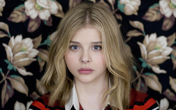 women's red, white, and black collared top, Chloë Grace Moretz
