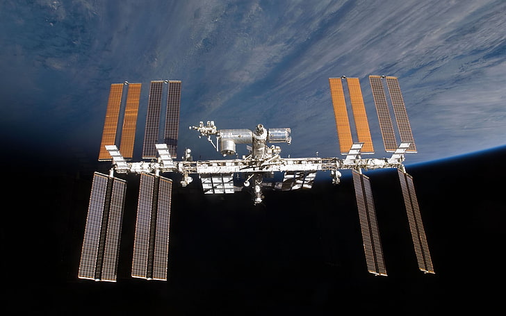 space, International Space Station, Earth, industry, fuel and power generation
