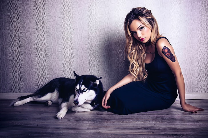 Siberian husky, women, model, blonde, long hair, tattoo, animals, HD wallpaper