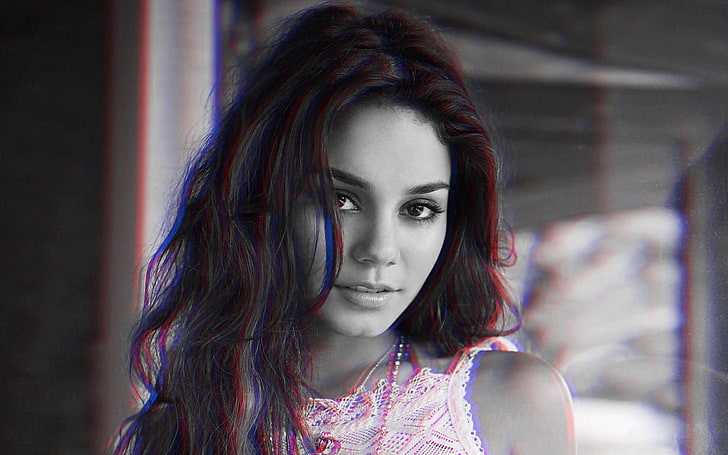 women's pink and white floral dress, anaglyph 3D, Vanessa Hudgens