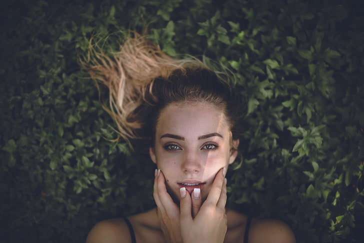 Charly Jordan, women, hand on face, hazel eyes, young adult