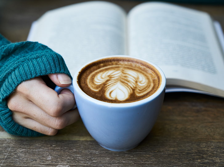 Drinking Coffee While Reading, blue ceramic mug, Food and Drink, HD wallpaper