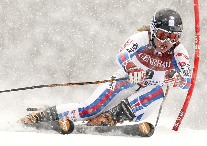slalom skiing, cold temperature, winter, snow, sport, winter sport, HD wallpaper