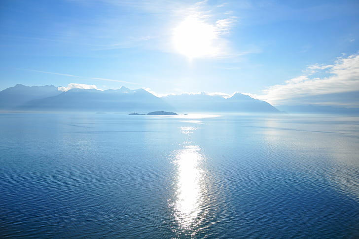 blue ocean with a view of mountains from afar at daytime, Glacier Bay