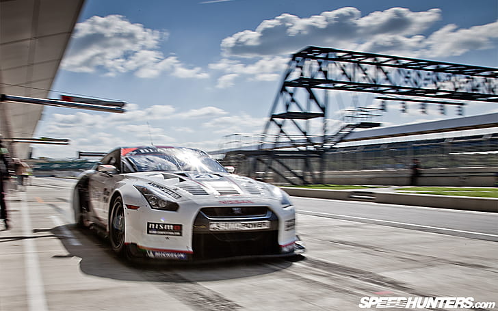 Nissan Skyline GTR Pit Pit Stop Race Track Race Track HD, white and black sports car, HD wallpaper