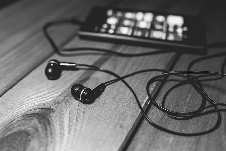 black and white, earbuds, earphones, headphones, listening, HD wallpaper
