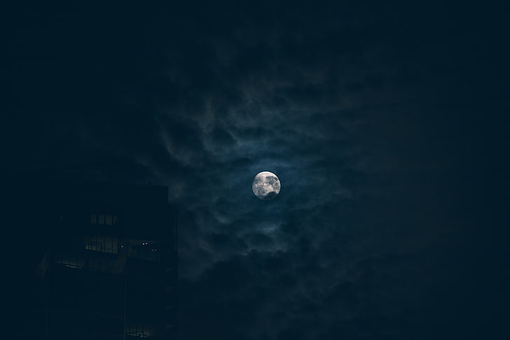 black and gray HP laptop, Gabriel Santiago, Moon, night, clouds