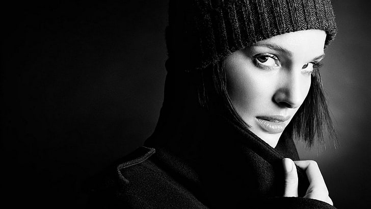 Natalie Portman, monochrome, actress, black coat, portrait