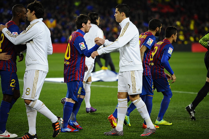 HD wallpaper: Lionel Messi, Sport, Football, Cristiano Ronaldo, Real Madrid  | Wallpaper Flare