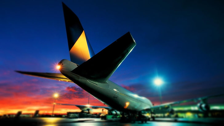 airplane, aircraft, passenger aircraft, Boeing 747, mode of transportation, HD wallpaper