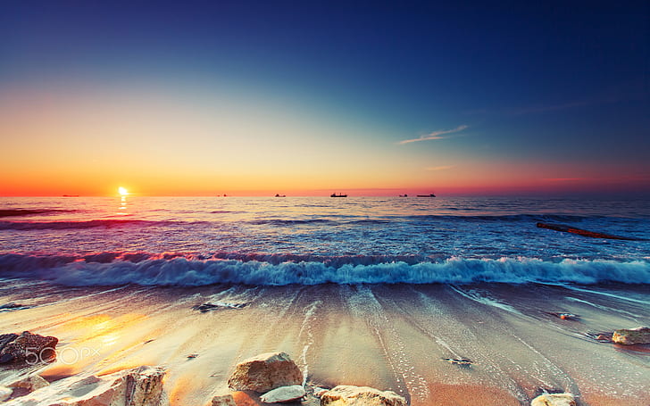 Sunrise Over The Horizon Sea Ships Sandy Beach Waves Beautiful Landscape Wallpapers For Desktop Mobile Phones And Laptops 3840×2400, HD wallpaper