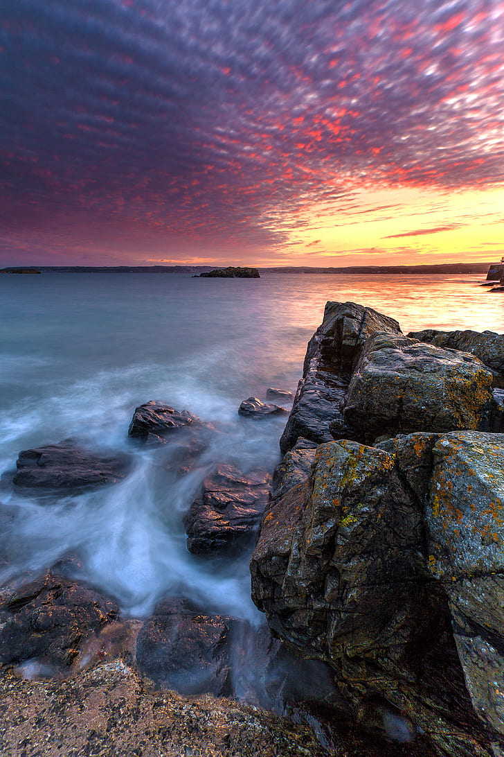 HDR photography of ocean beside rock boulders during yellow sunset, HD wallpaper