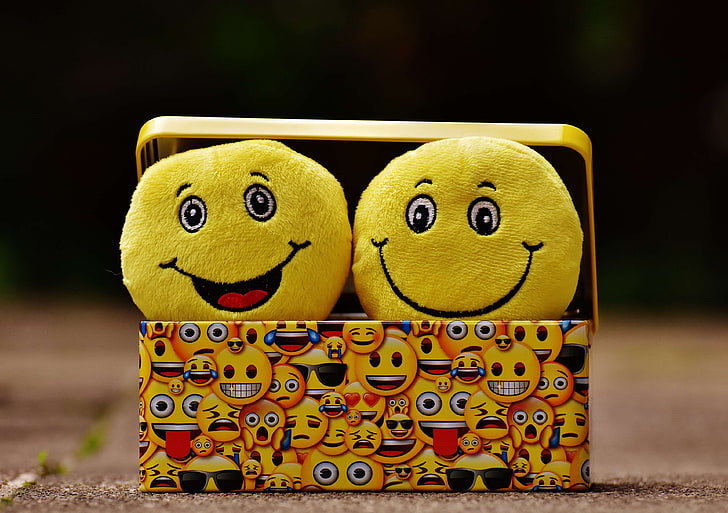 HD wallpaper: box, cheerful, color, cute, doll, emoji, emoticon, emotions |  Wallpaper Flare