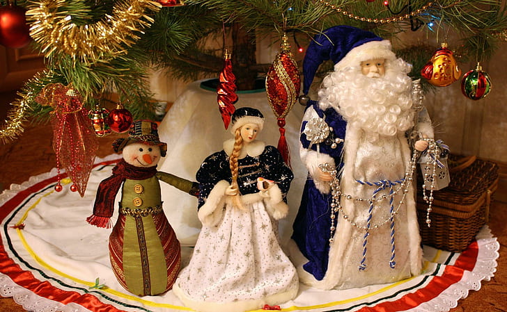 santa claus, snow maiden, snowman, christmas decorations, tree, new year, santa claus, woman, and snowman figurine