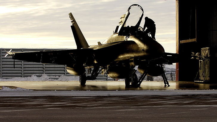 black jet fighter, military, aircraft, military aircraft, McDonnell Douglas CF-18 Hornet, HD wallpaper