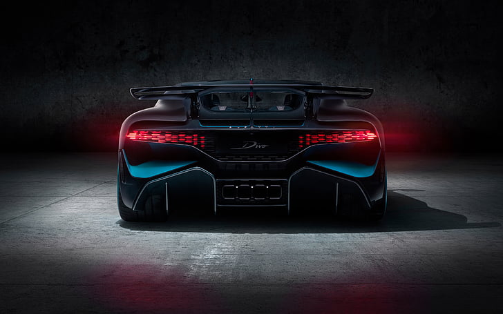 Bugatti Divo, Rear view, 2019, 4K