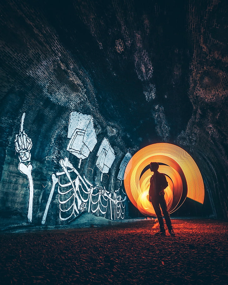 Simon Zhu, underground, graffiti, urban, tunnel, skeleton, light painting