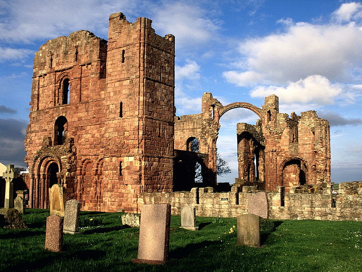 England Lindisfarne Lindisfarne Priory Northumberland England Architecture Monuments HD Art, HD wallpaper
