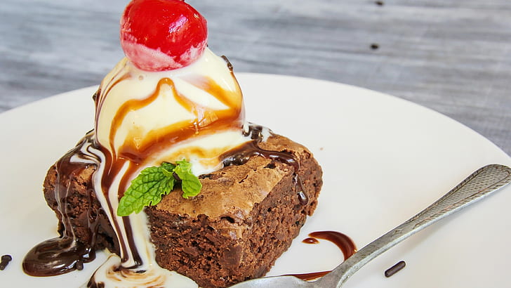 Sweet food, chocolate cake, dessert, cherry, brownies with ice cream and cherry, HD wallpaper