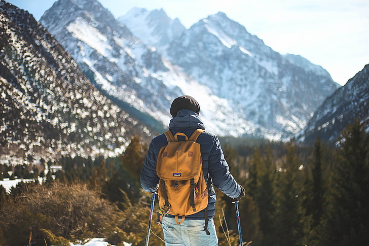 skier, backpack, mountains, travel, leisure activity, real people