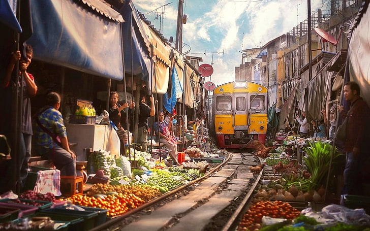yellow and gray train painting, railway, diesel locomotive, markets, HD wallpaper