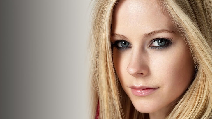 Avril Lavigne, blonde, blue eyes, face, blond hair, young adult
